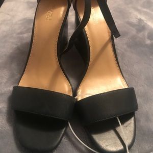Size 8-5 Michael kors